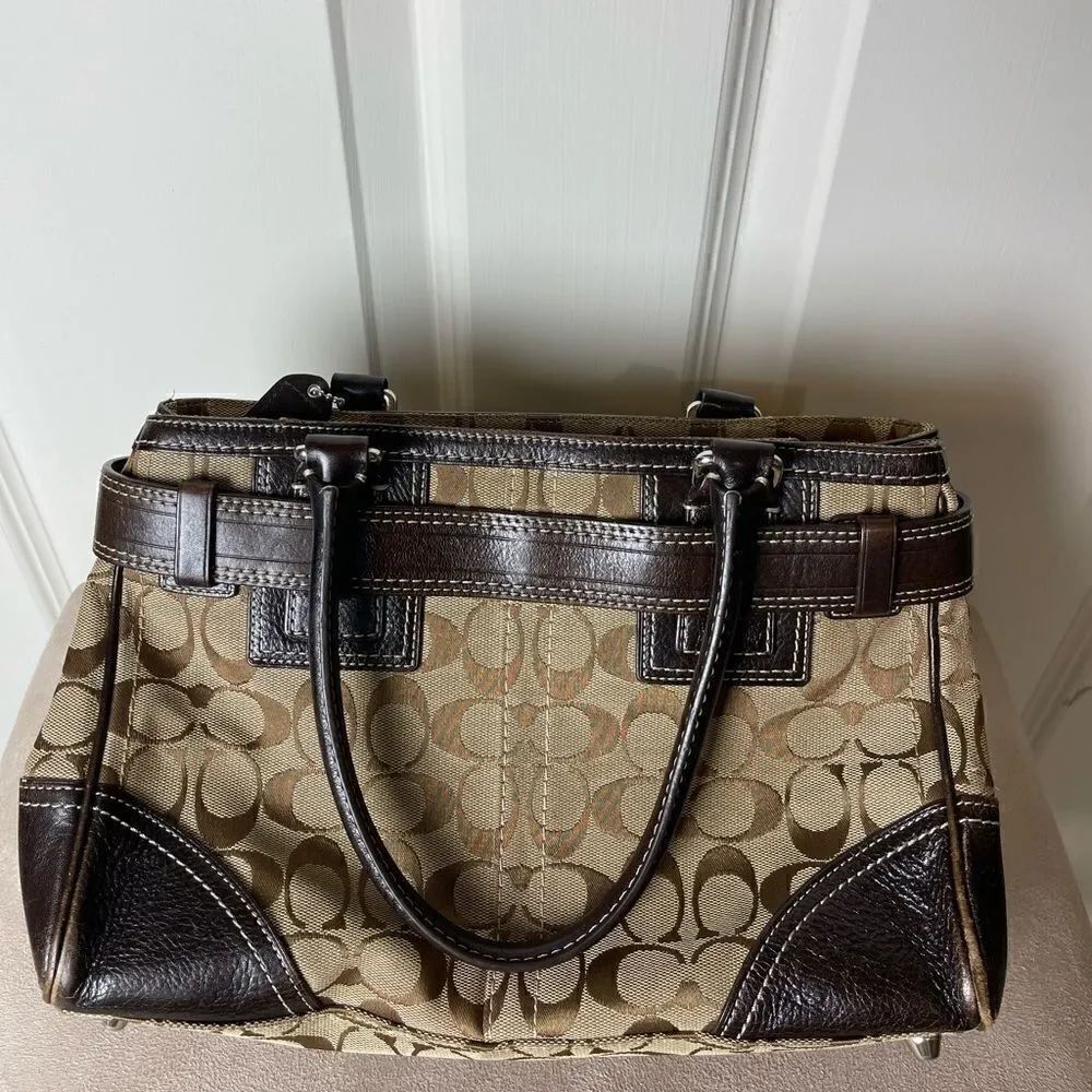 Coach Handbag purse - Picture 7 of 10